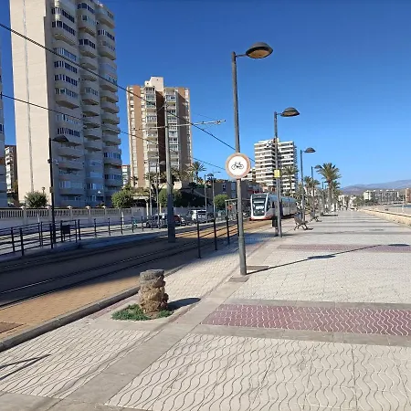Piso 112 Metros A 1 Minuto De La Playa شقة *